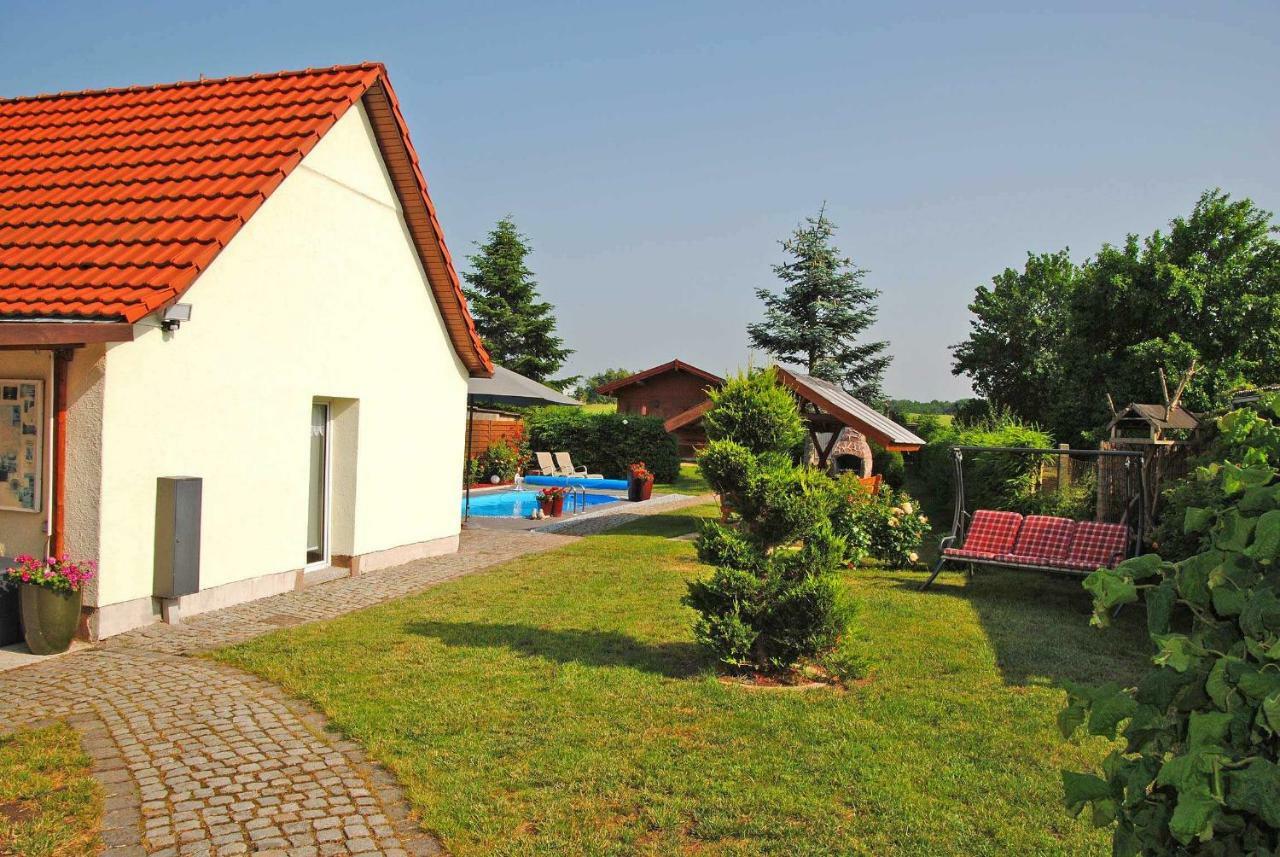 Ferienhauser Mit Pool Kummerow Schw 1010 מראה חיצוני תמונה